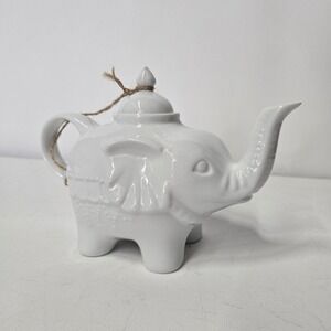 BIA Cordon Bleu Elephant Teapot White Porcelain Ceramic Decor‎ Tea Pot